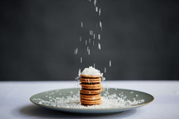 how to make desiccated coconut Struggling to find a desiccated coconut product? Learn how to make desiccated coconut on your own with Sari Coconut!